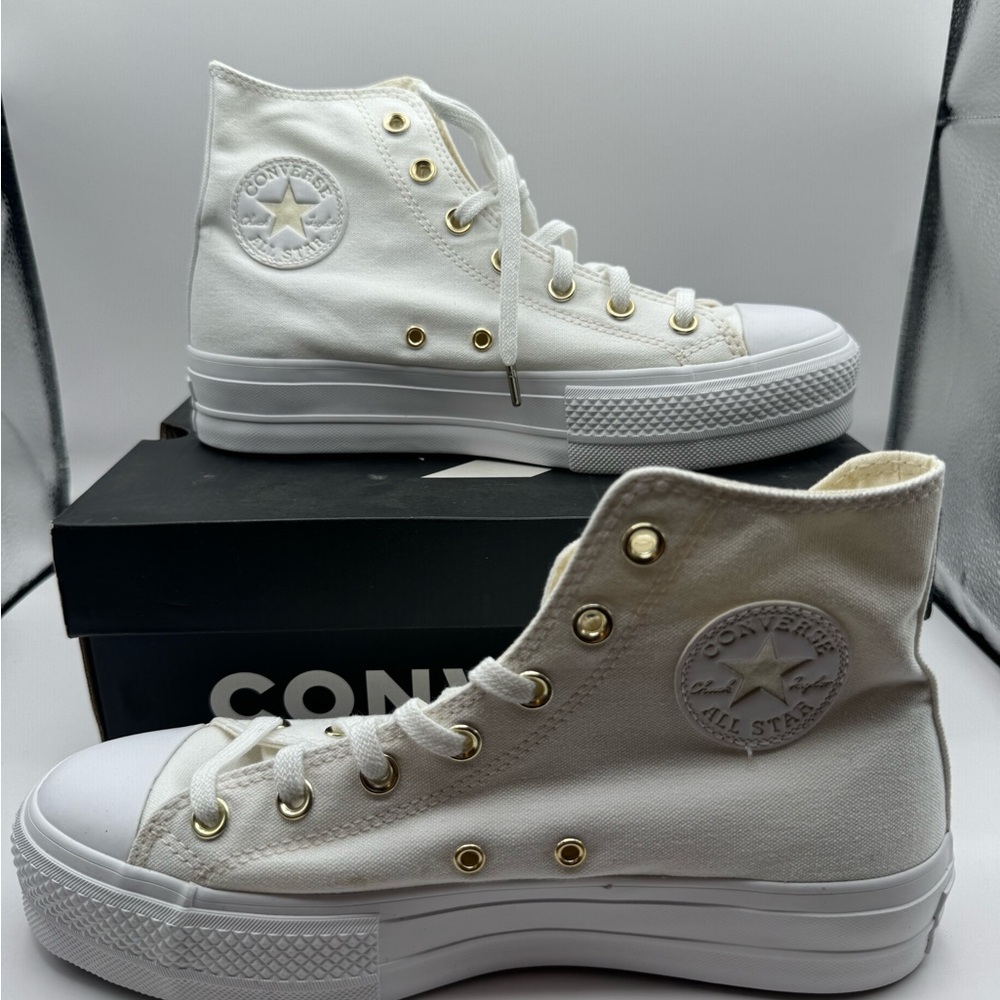 Converse Chuck Taylor All Star Lift Platform shoes